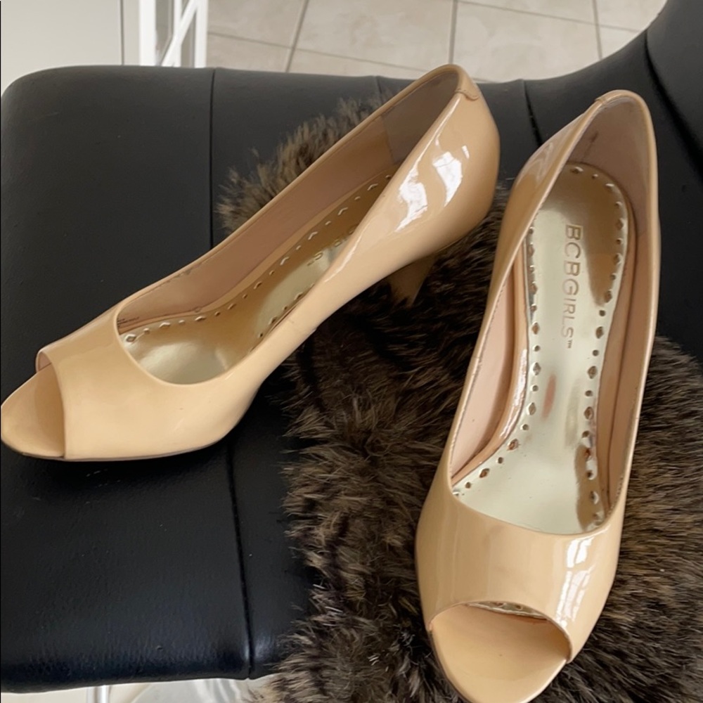 BCBGirls Peep Toe kitten heels